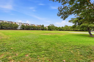 037_F8_111 Cahill Park Dr