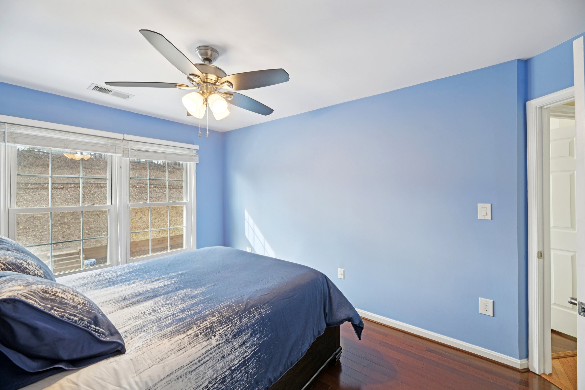 Connemara Dr-S2502-014.jpg