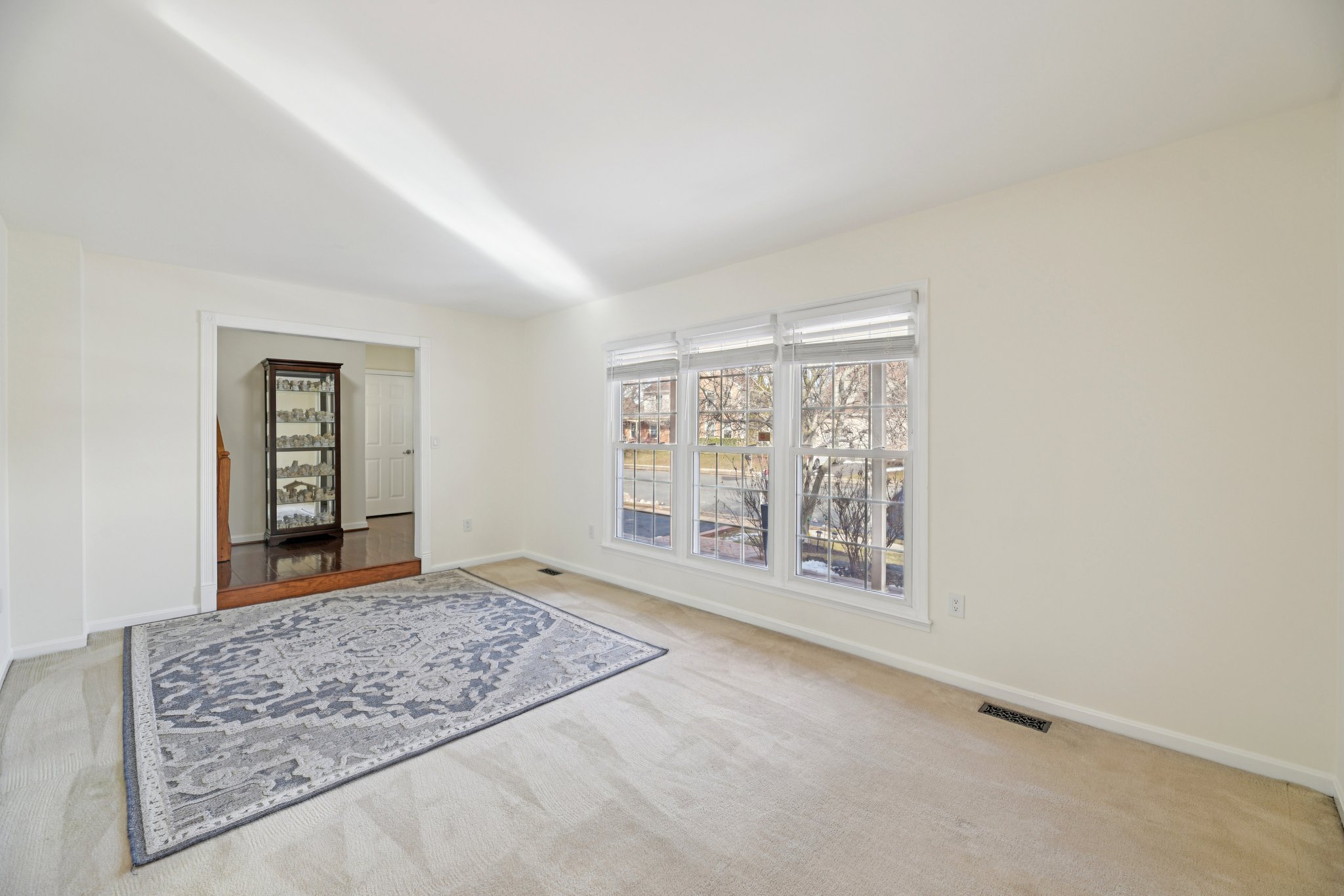 Connemara Dr-S2502-037.jpg