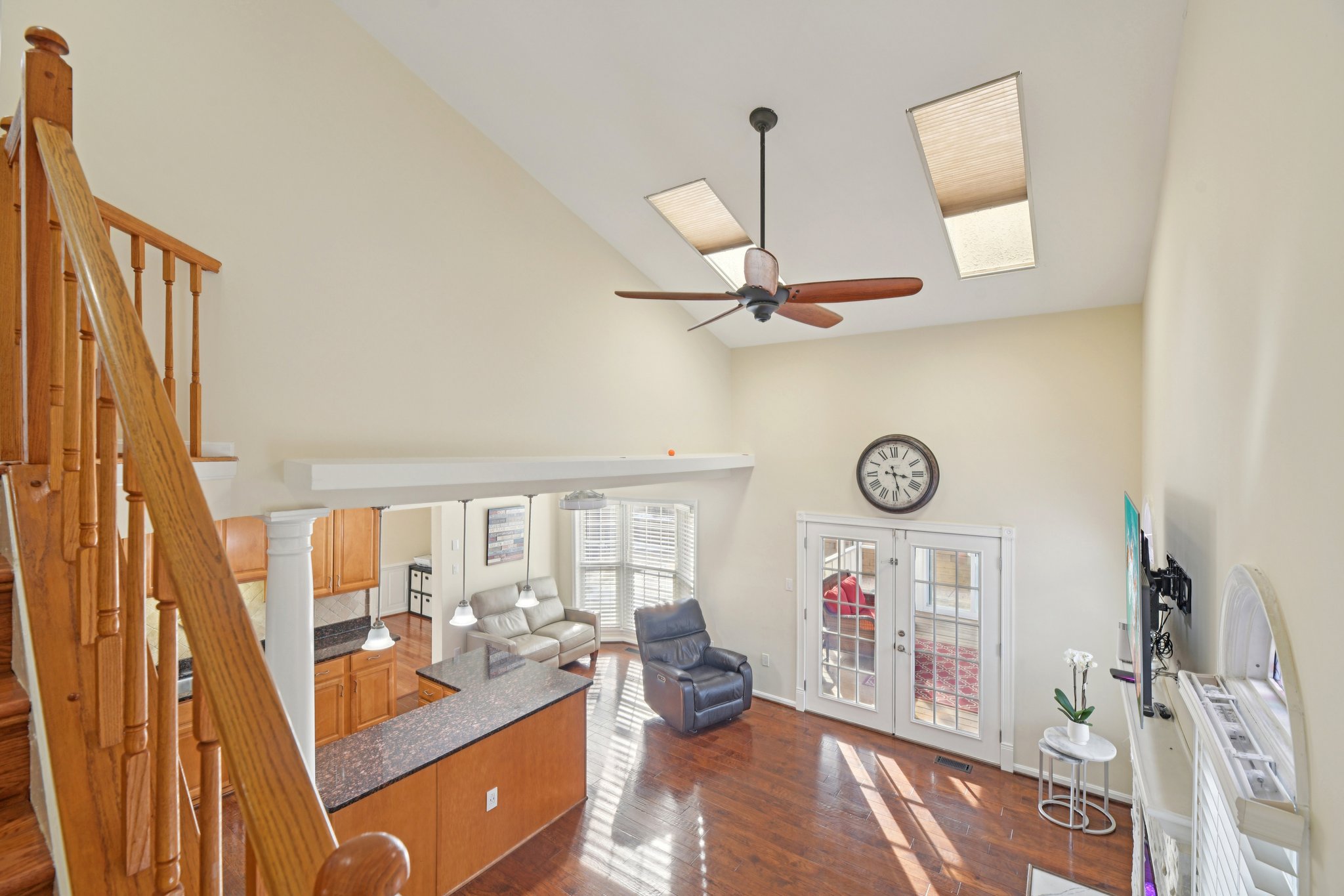 Connemara Dr-S2502-046.jpg