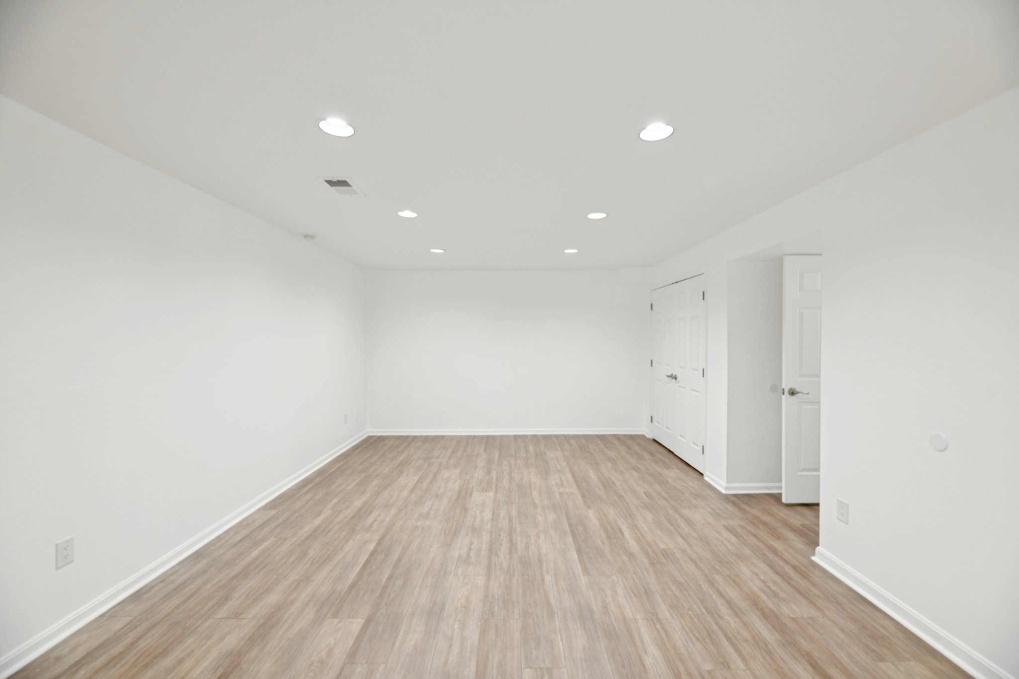 Connemara Dr-S2502-056.jpg