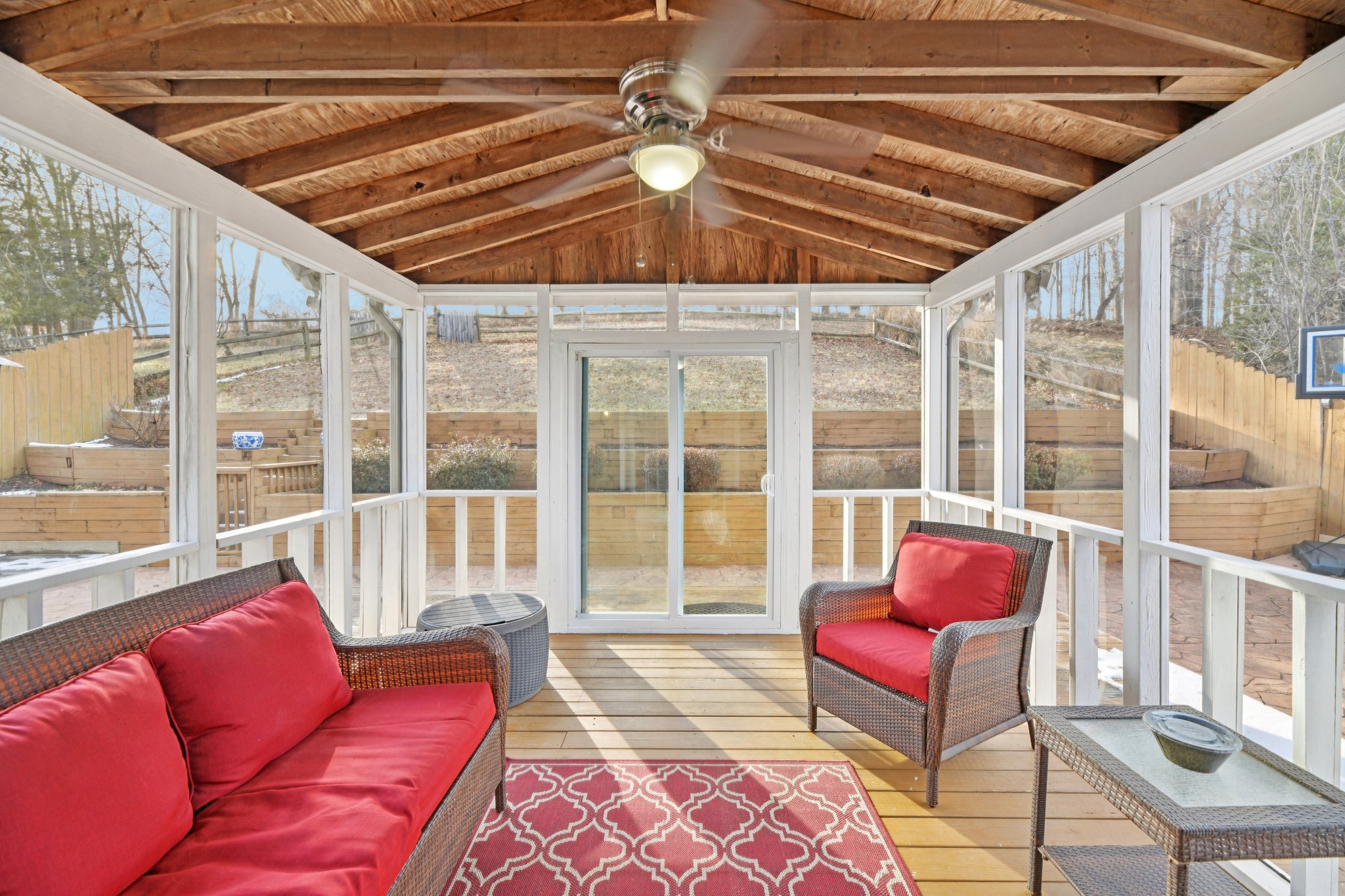 Connemara Dr-S2502-060.jpg