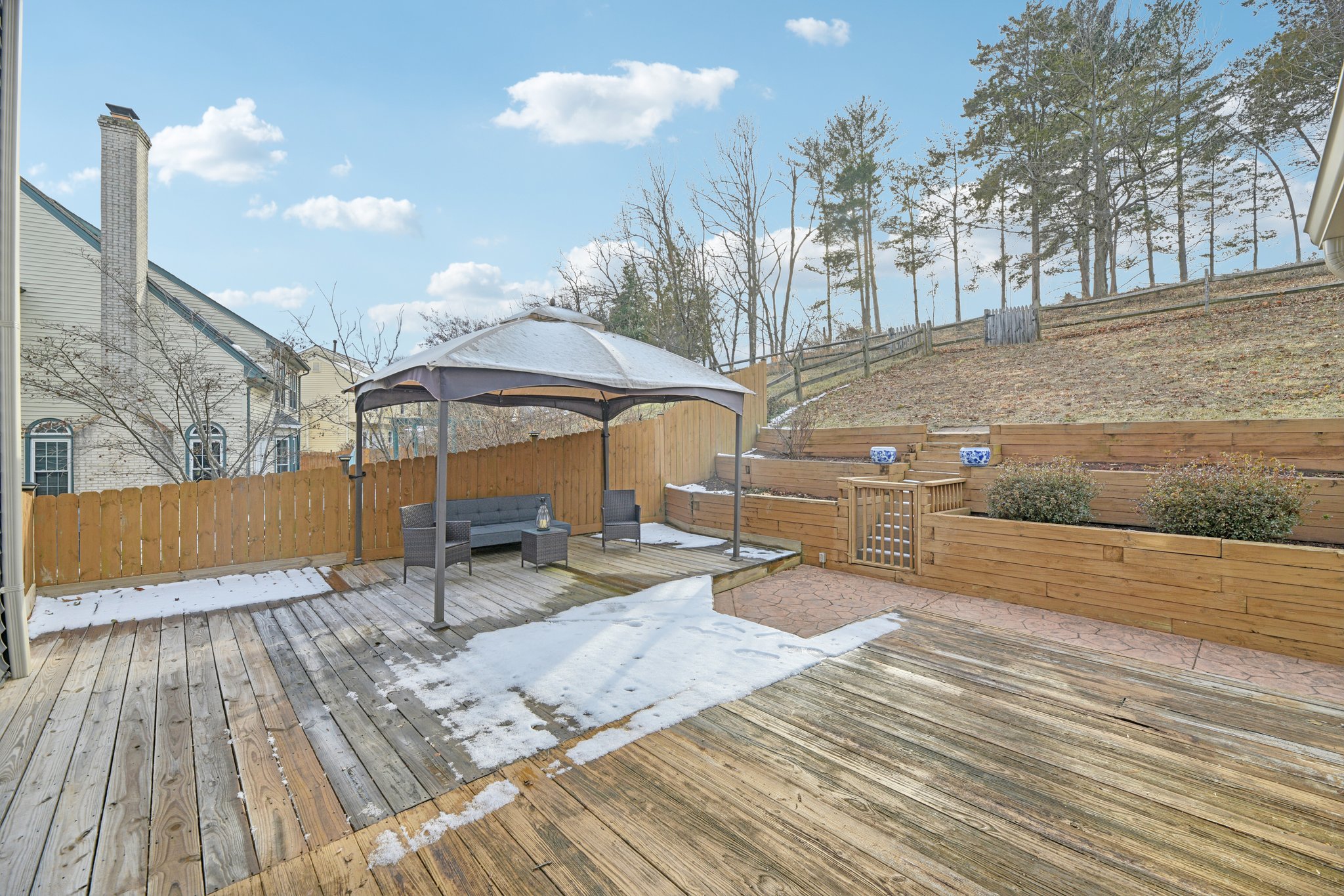 Connemara Dr-S2502-065.jpg