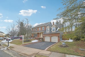 Connemara Dr-S2502-003.jpg