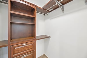 Connemara Dr-S2502-022.jpg