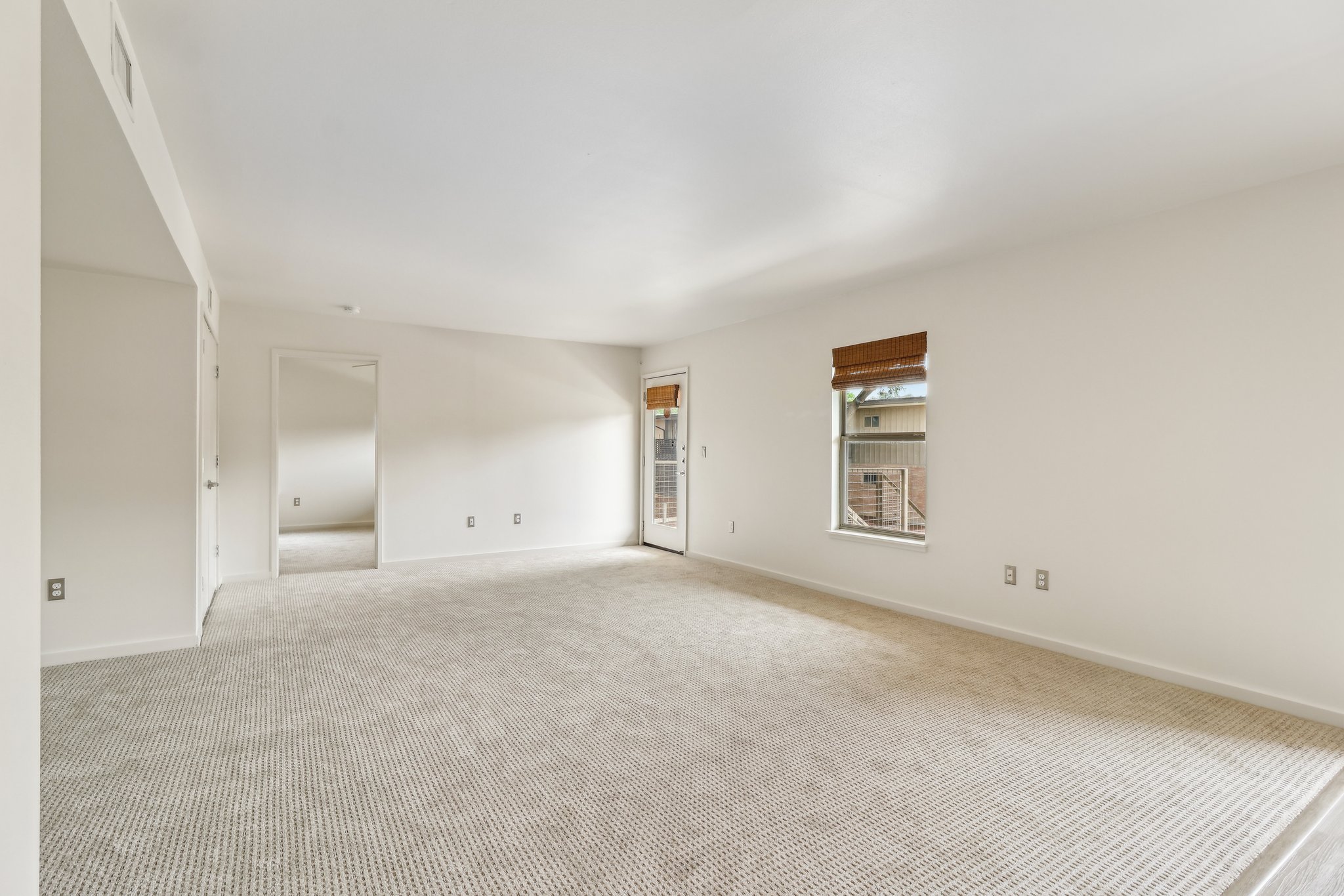 111 Dot Dr Unit 2204-1405-006.jpg