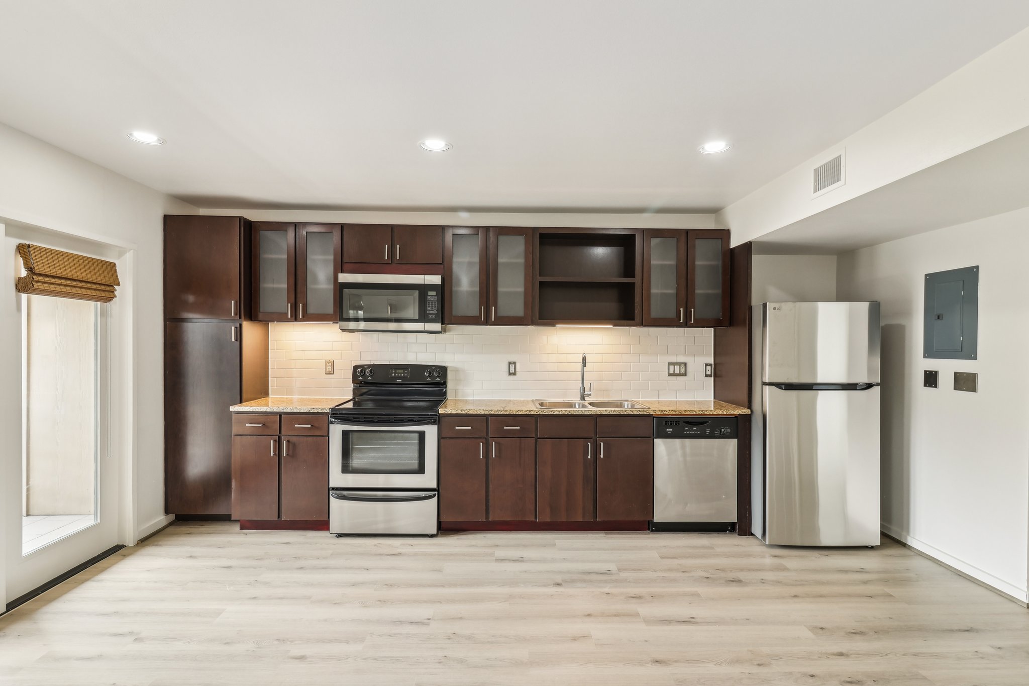 111 Dot Dr Unit 2204-1405-011.jpg