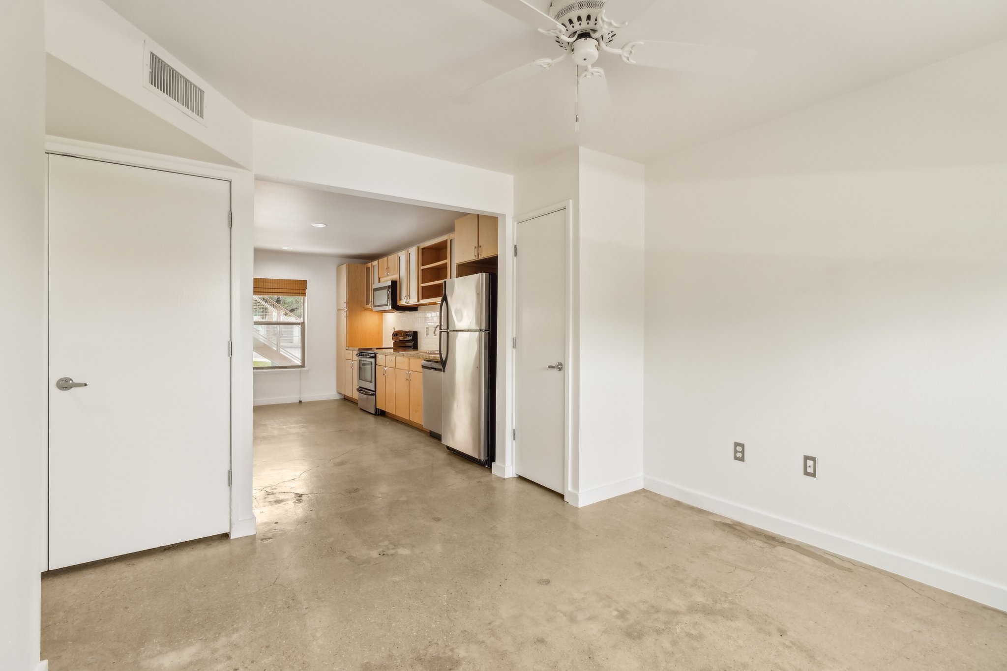 111 Dot Dr Unit 1102-1405-009.jpg