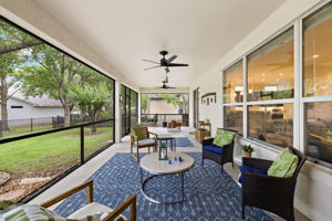 Cozy screened in porch- perfect for relaxing.