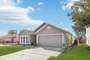 Elgin Blvd-L2101-002.jpg