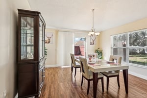 Elgin Blvd-L2101-009.jpg