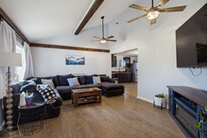 111 Englewood Dr-5