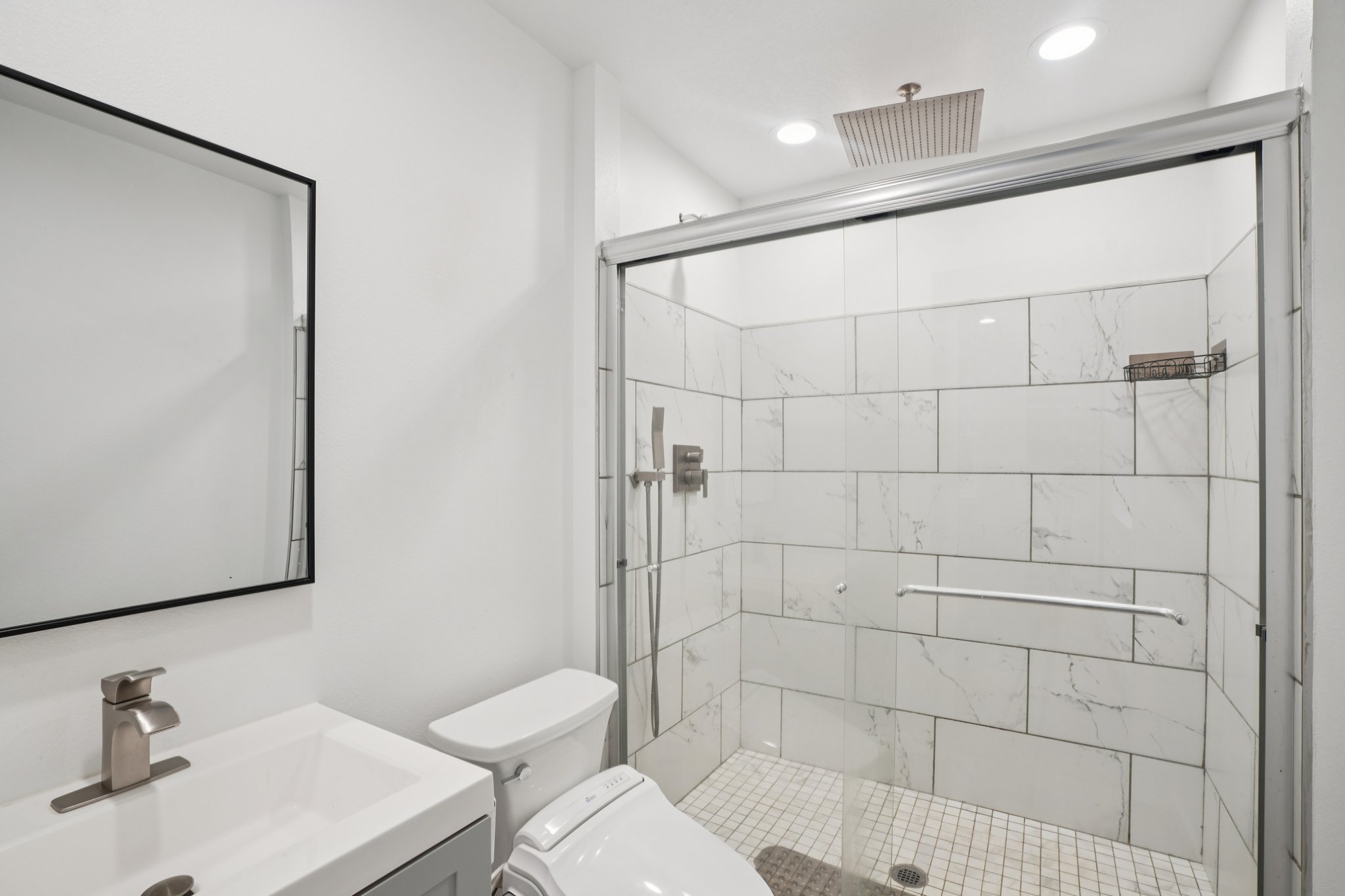 Finn Hall Rd-S2711-021.jpg