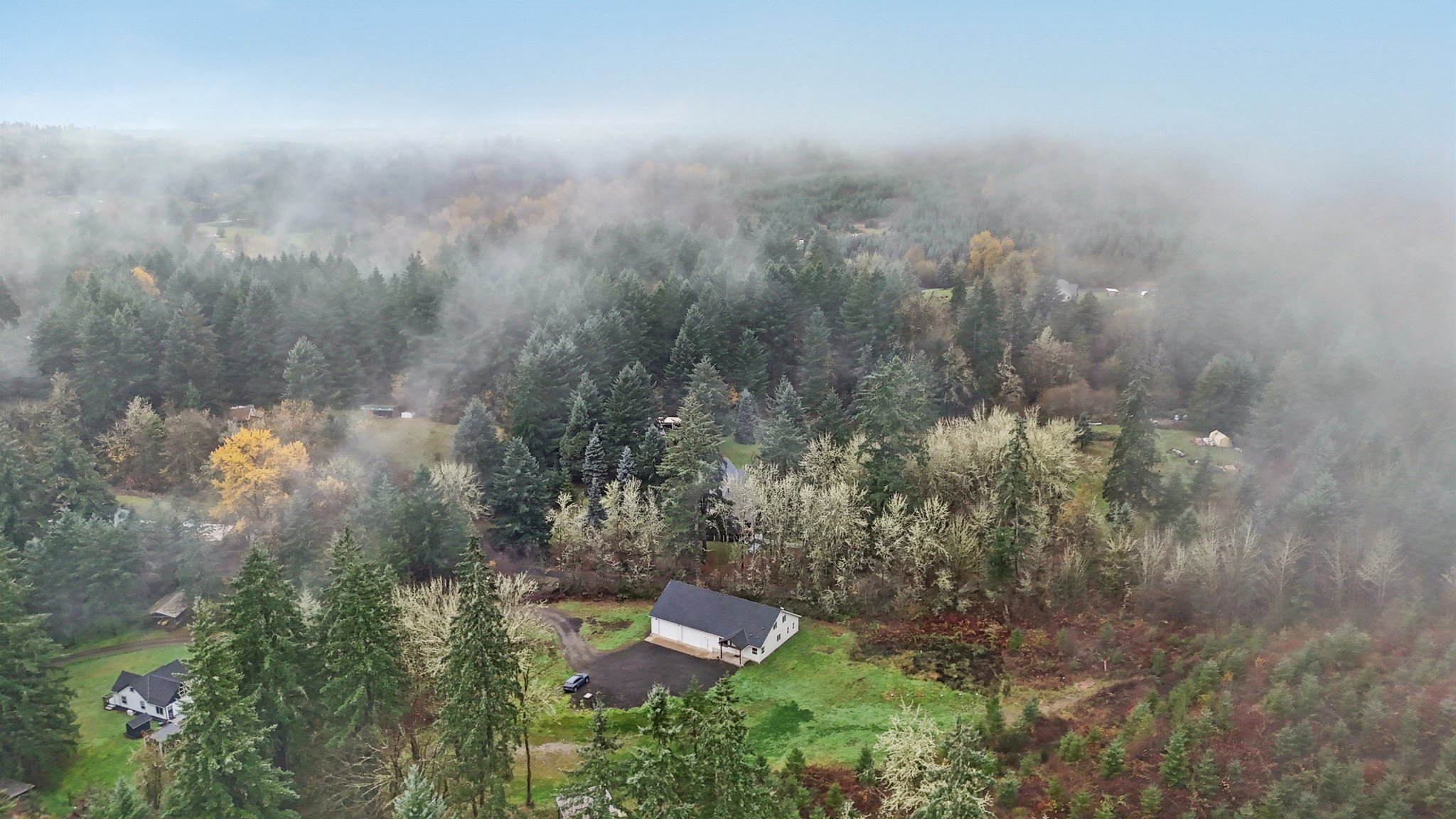 Finn Hall Rd-S2711-054.jpg