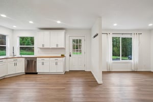 Finn Hall Rd-S2711-007.jpg