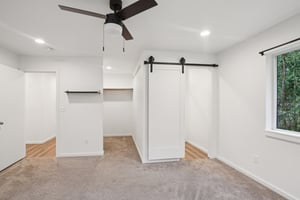 Finn Hall Rd-S2711-023.jpg