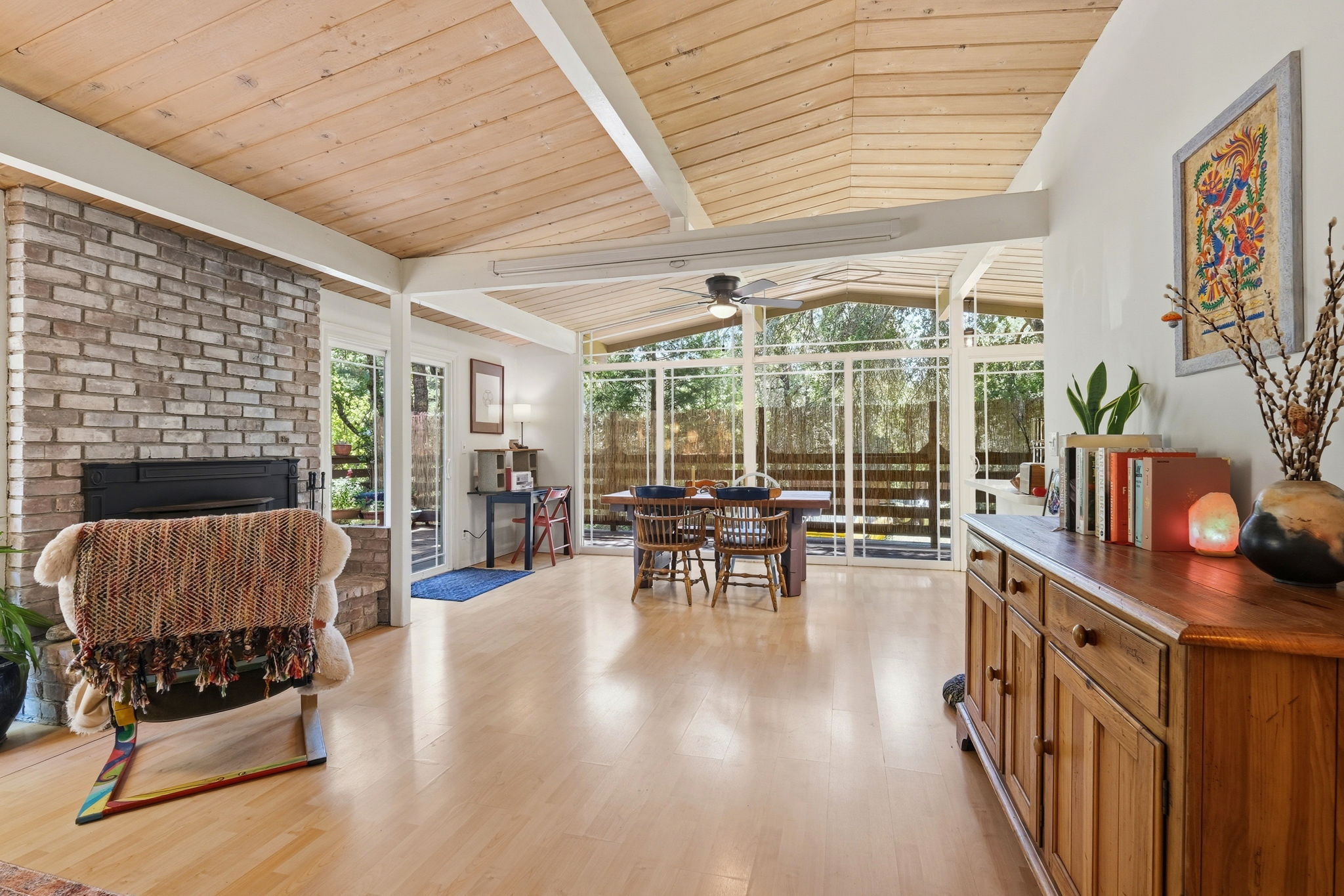 006_F8_111 Greenview Dr
