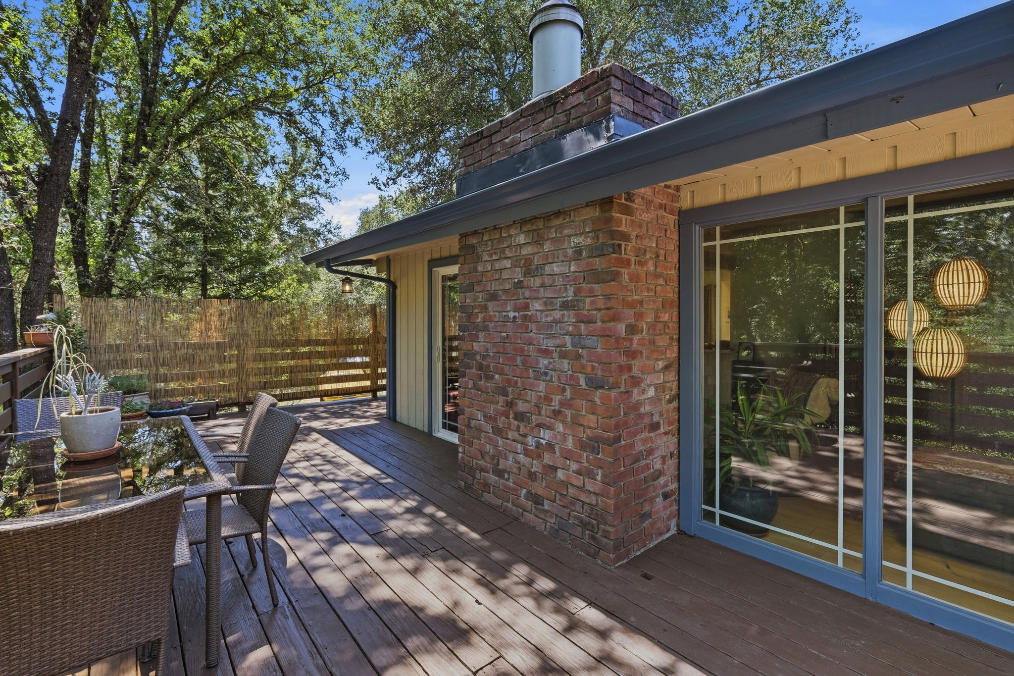 033_F8_111 Greenview Dr