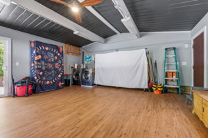 029_F8_111 Greenview Dr