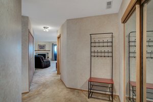111 Imperial Dr W #209, St Paul, MN 55118, US Photo 21