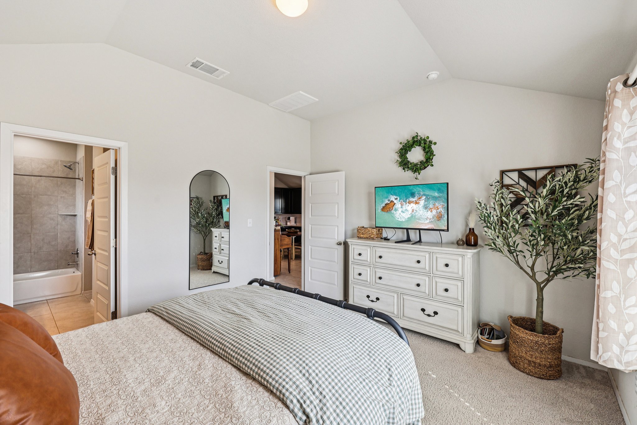 Insider Loop-S1202-024.jpg