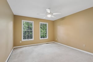 Manor Dr-S1607-038.jpg