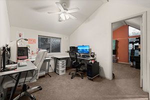  Photo 36