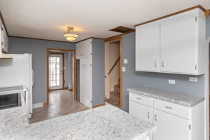 09-Kitchen