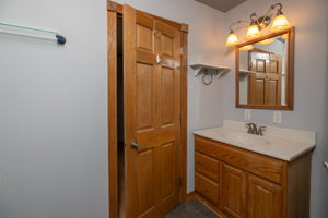 21-Bathroom