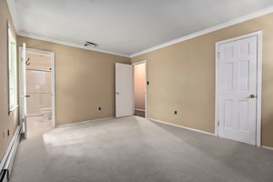 Primary Bedroom with Full Bath and Walk-in Closet