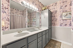 Primary Bedroom En Suite