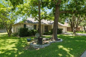111 Redwood Ln, Pflugerville, TX 78660, USA Photo 1