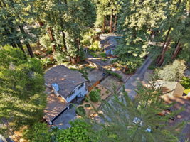 006_F8_AERIAL_111 River Ln