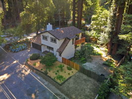 010_F8_AERIAL_111 River Ln