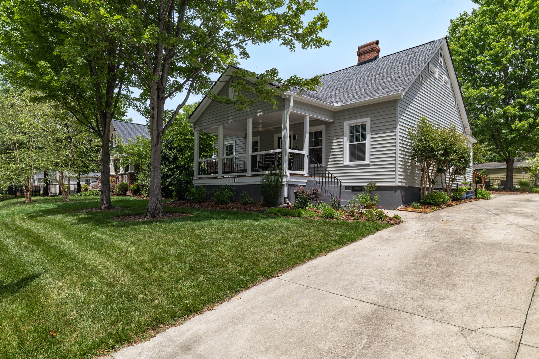 111 S Elam Ave-4