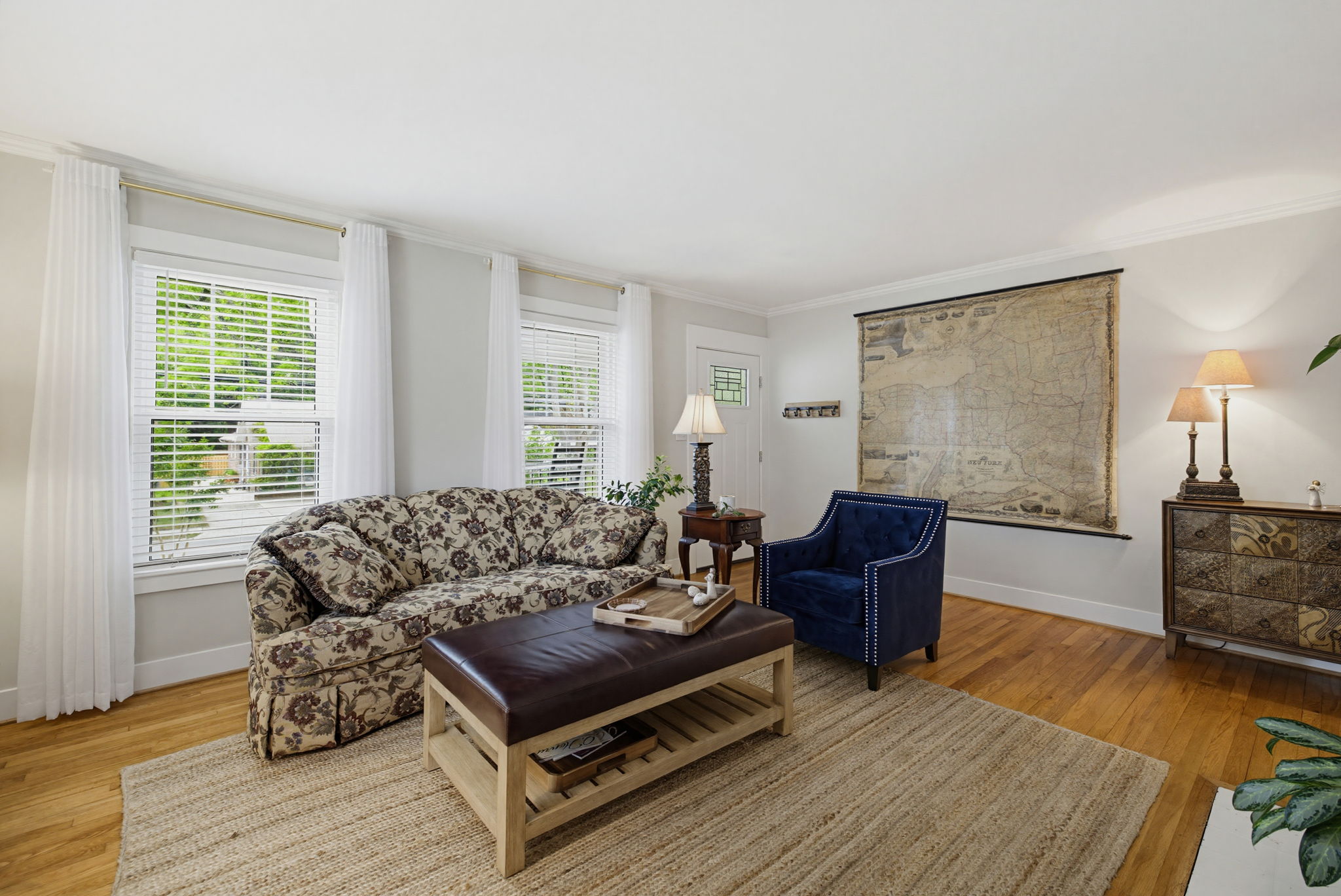 111 S Elam Ave-9