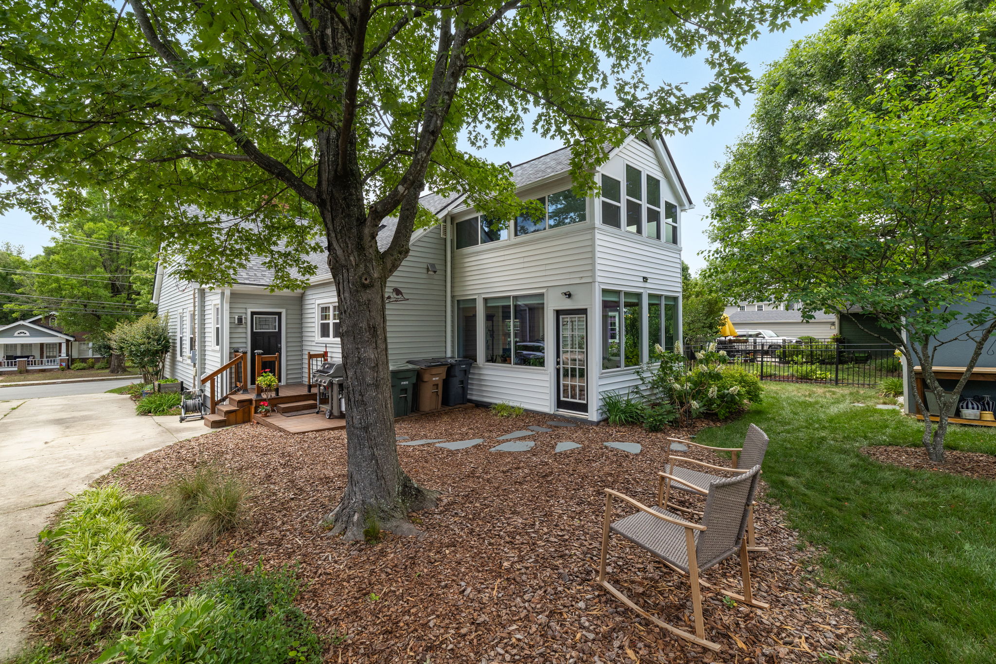 111 S Elam Ave-39
