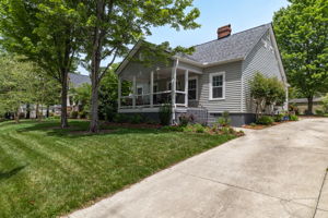 111 S Elam Ave-4