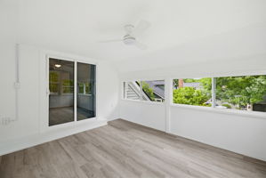 111 S Elam Ave-35