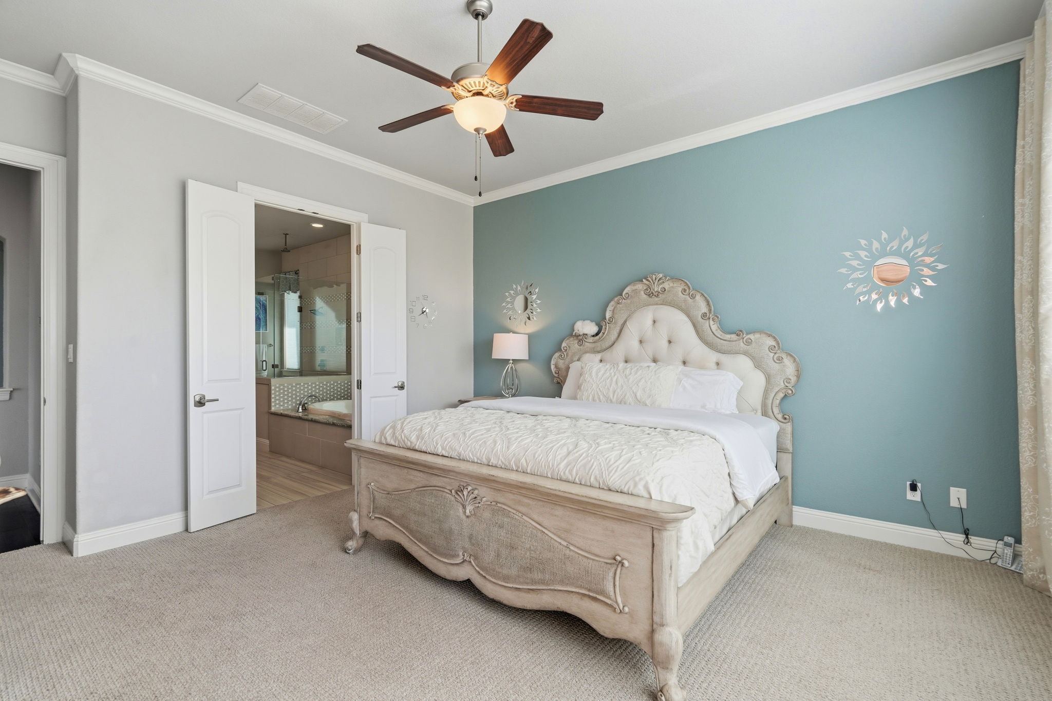 029_F8_111 Serene Hilltop Cir