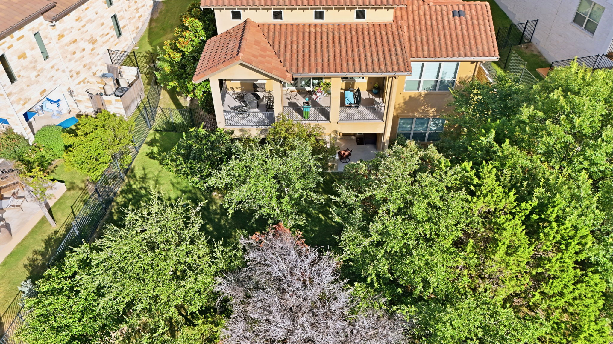 003_F8_AERIAL_111 Serene Hilltop Cir
