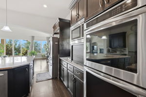 019_F8_111 Serene Hilltop Cir