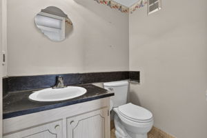  Photo 37