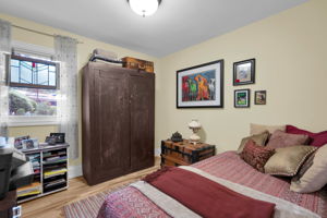  Photo 31