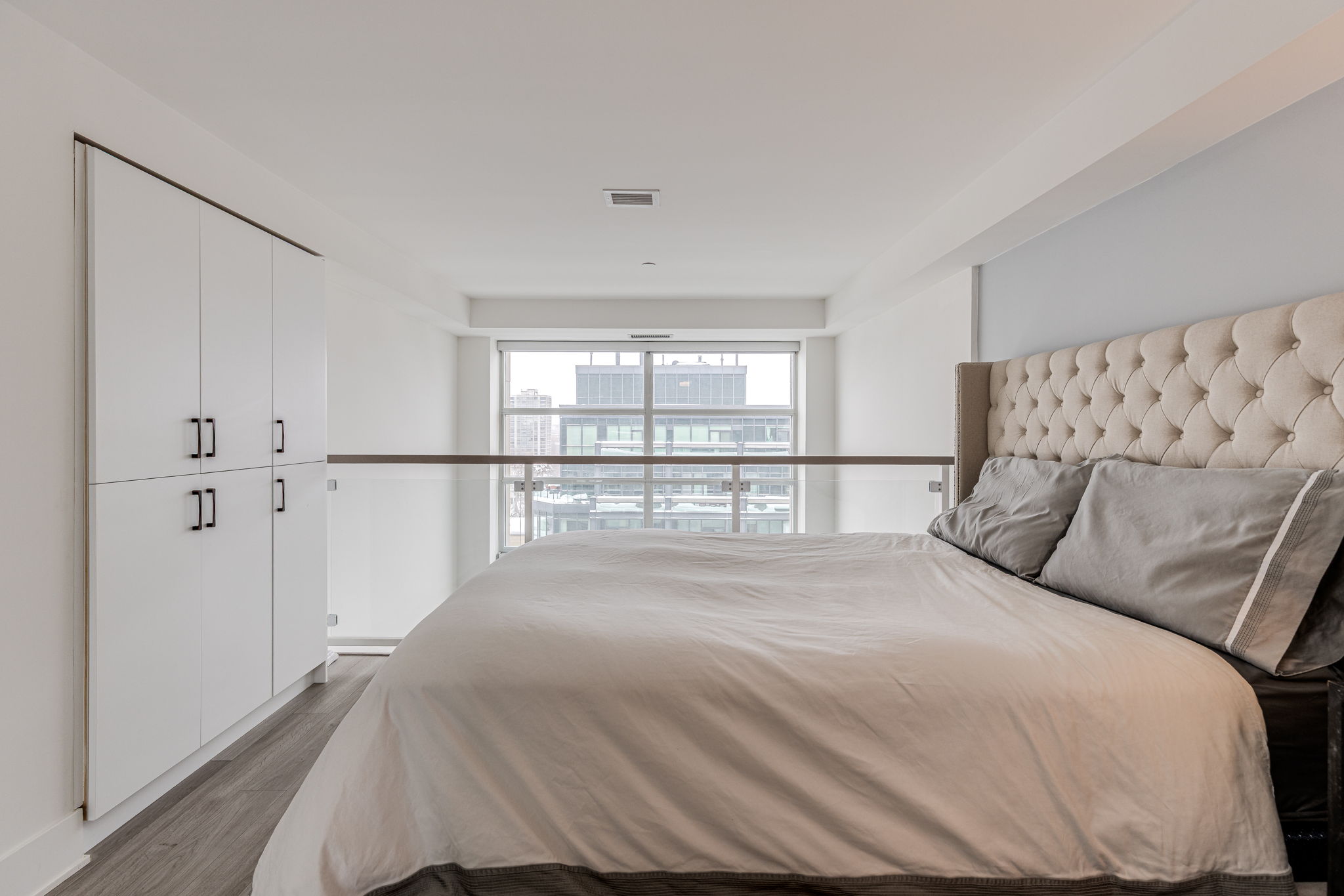 Toronto property showcase — delivered property photograph 17