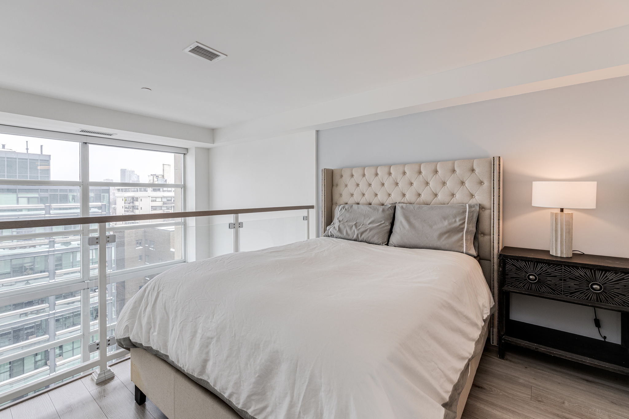 Toronto property showcase — delivered property photograph 18
