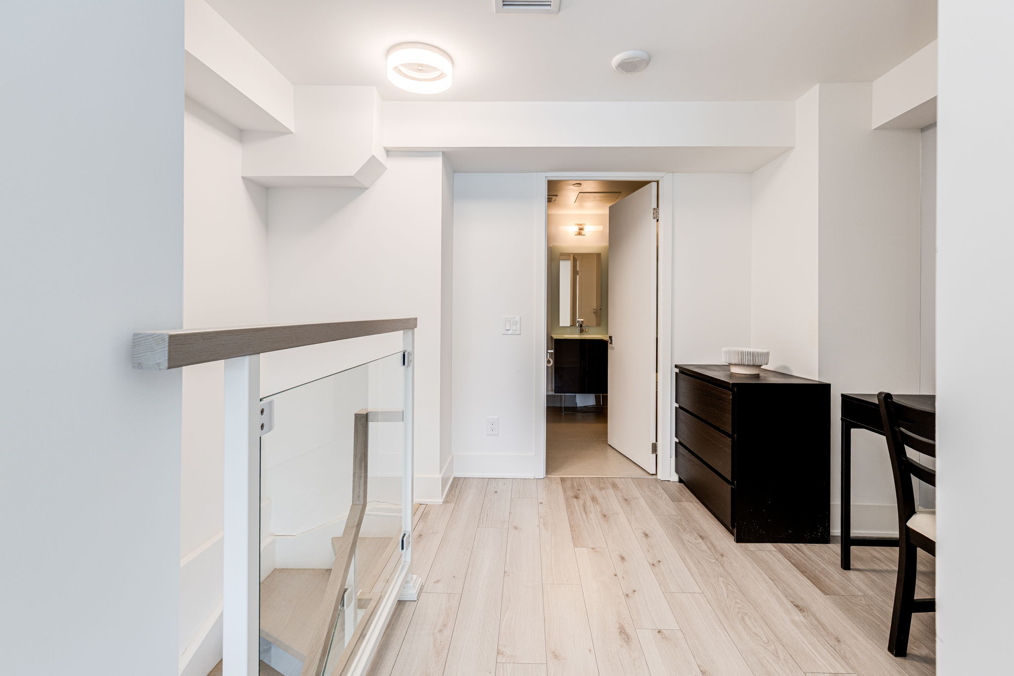 Toronto property showcase — delivered property photograph 20