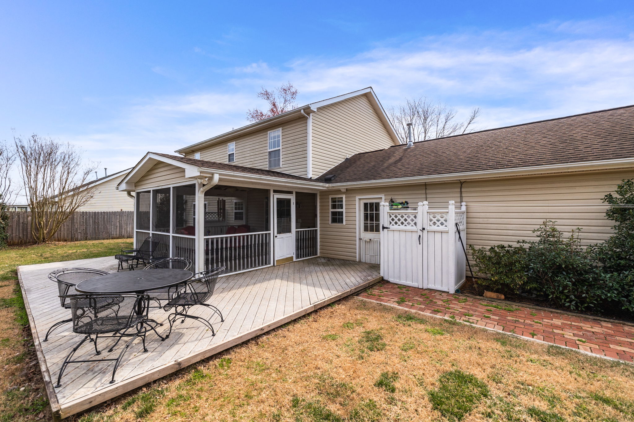 111 Stapleton Way-29
