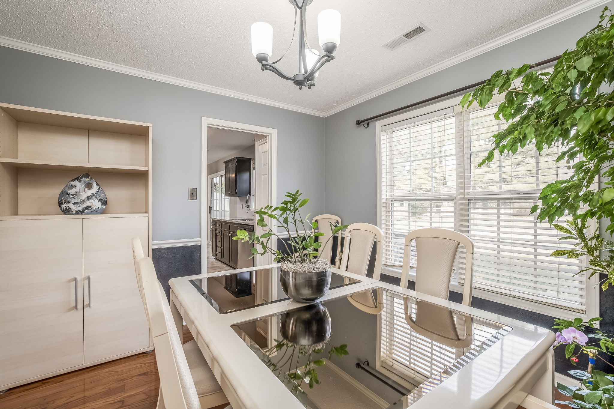 111 Stapleton Way-8