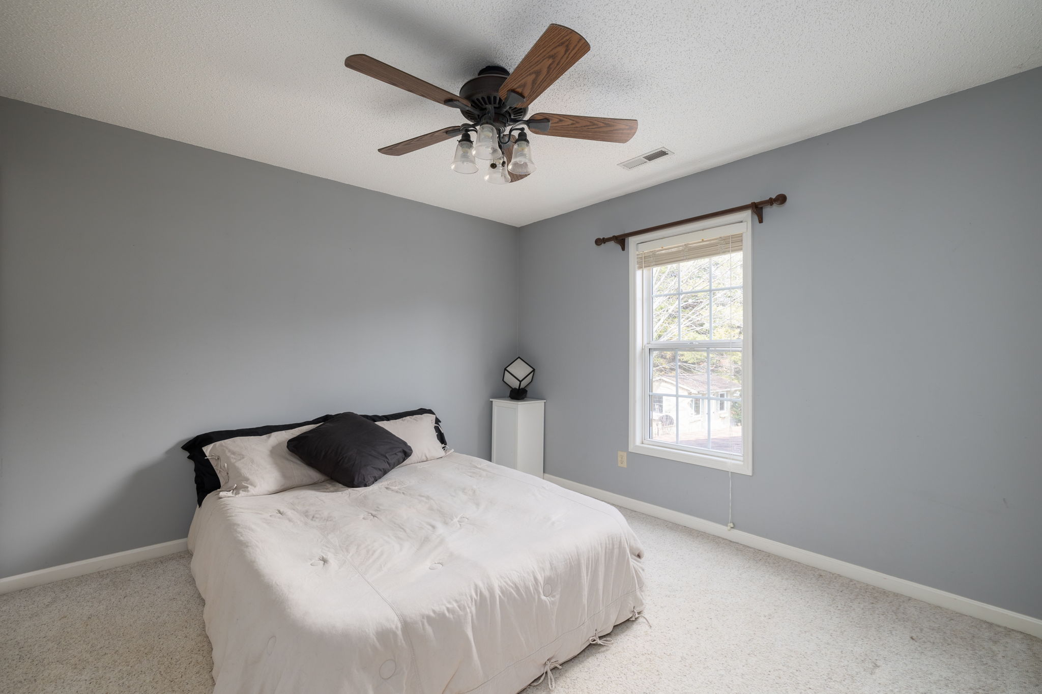 111 Stapleton Way-24